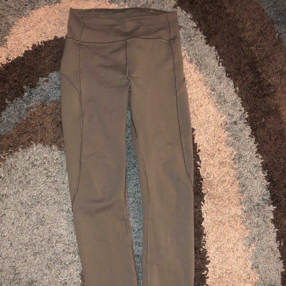Lululemon leggings